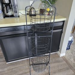 Metal Floor Standing Fruit/Home Storage Basket