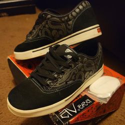 Vans AV ERA