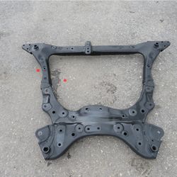 2023 Toyota Sienna Front Crossmember 