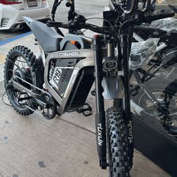 New Electric Bike Coswheel R19 ( Payments Available) 