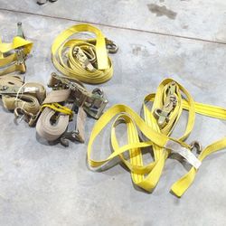 5 Heavy Duty Cargo Ratchet Straps 2 inch wide Approx 20-27 ft Long with hooks on both ends of strap  GREAT CONDITION 

Be sure to see my many other it