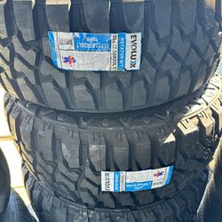 35x12.50r20 evoluxx Mud Terrain New Tires on special Llantas Nuevas En Especial set