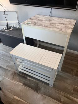 Vanity Desk and stool