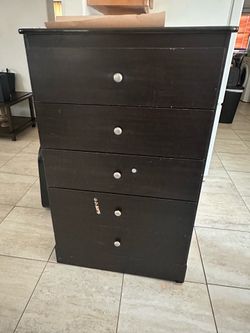 Dresser 120$