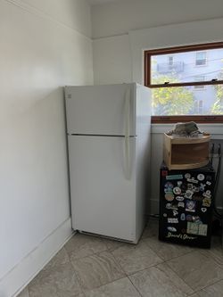Kenmore Full Size Fridge
