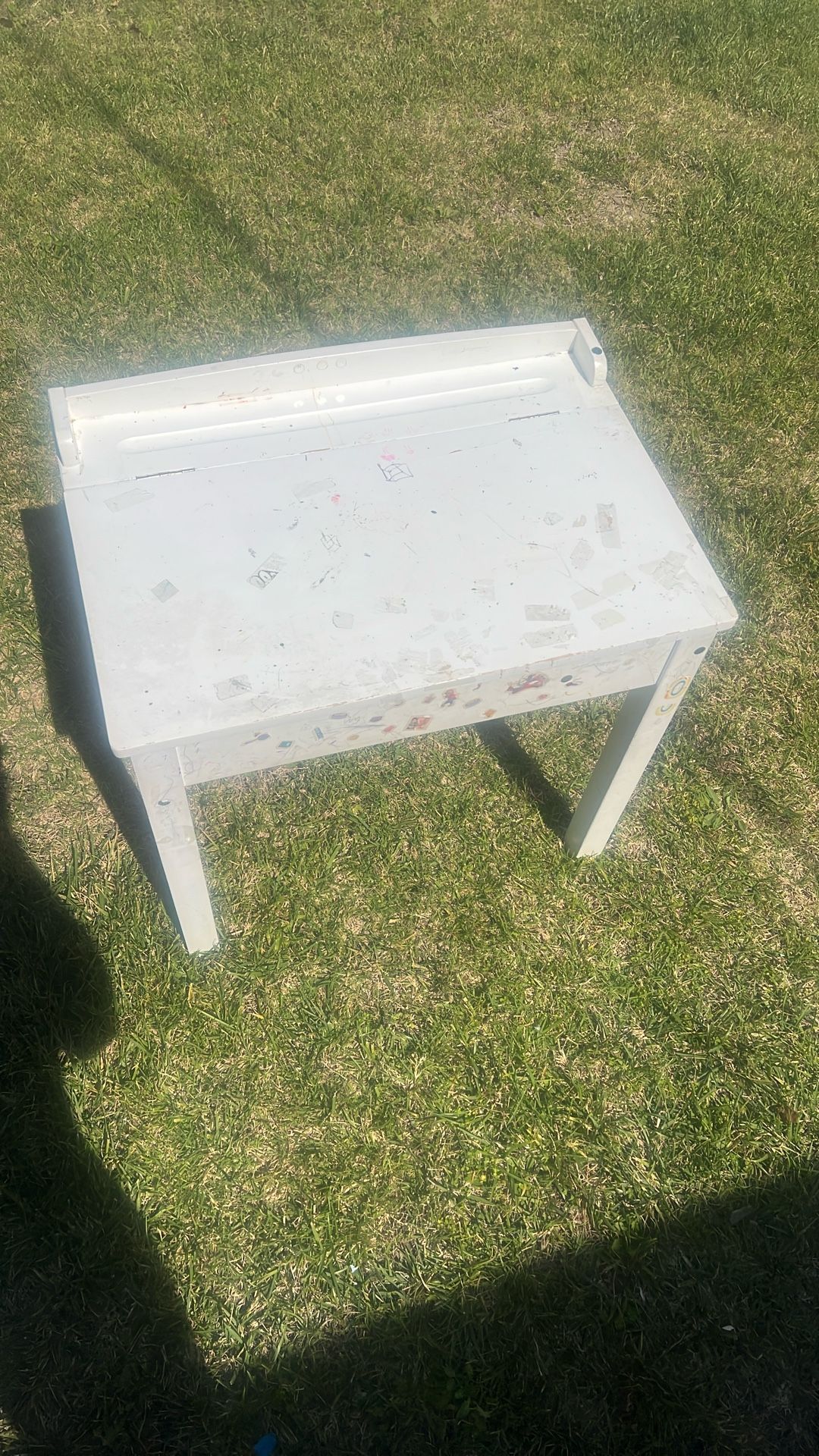 Melissa & Doug desk White + Chair