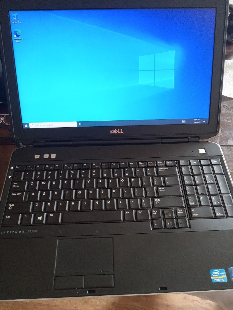 Laptop Dell Latitude Windows 10 Good Construction