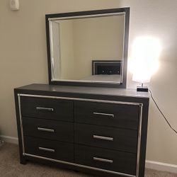 Grey Queen Bedroom Set