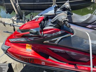 2016 Yamaha VXR High Output Wave Runner