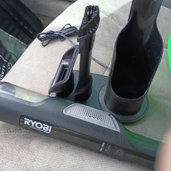 Ryobi USB Lithium Desktop Vacuum Kit