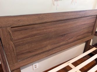 Free Queen bed frame missing slats