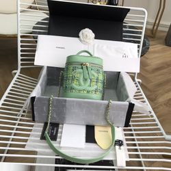 Chanel Vanity Case Bucket Bags 1 1  