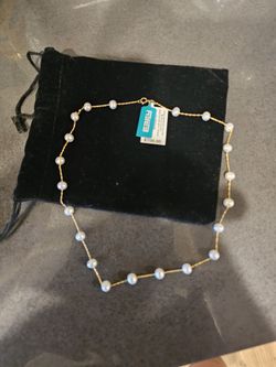 Gold And Pearl necklace