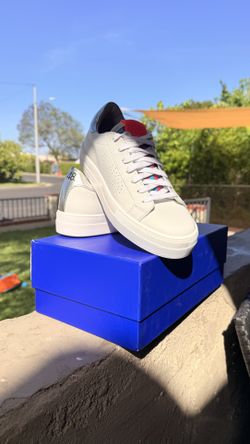 P448 Women Sneakers