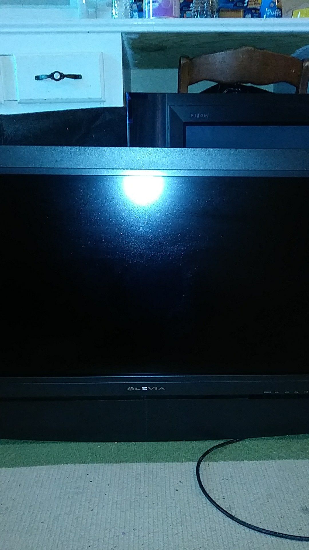 Olivia 31" flat screen tv
