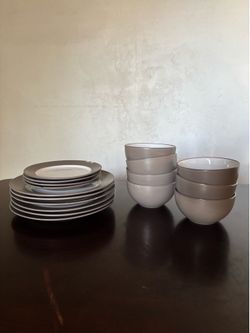 Ceramic plates