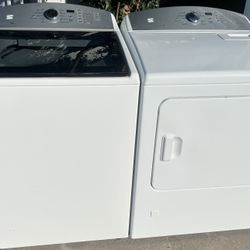 Kenmore Top Load Washer And GAS Dryer 