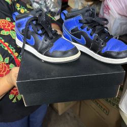 Jordan Mid 1 Size 13 Childs 
