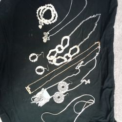 Jewelry Good Prices Please Read Description