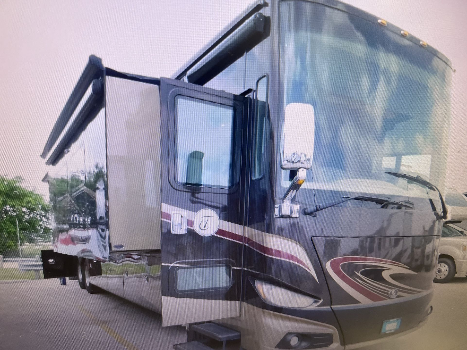 2016 TIFFIN PHAETON 44OH