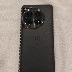 OnePlus 12