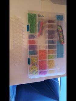 Rainbow Loom Kit (not sold check other offer)