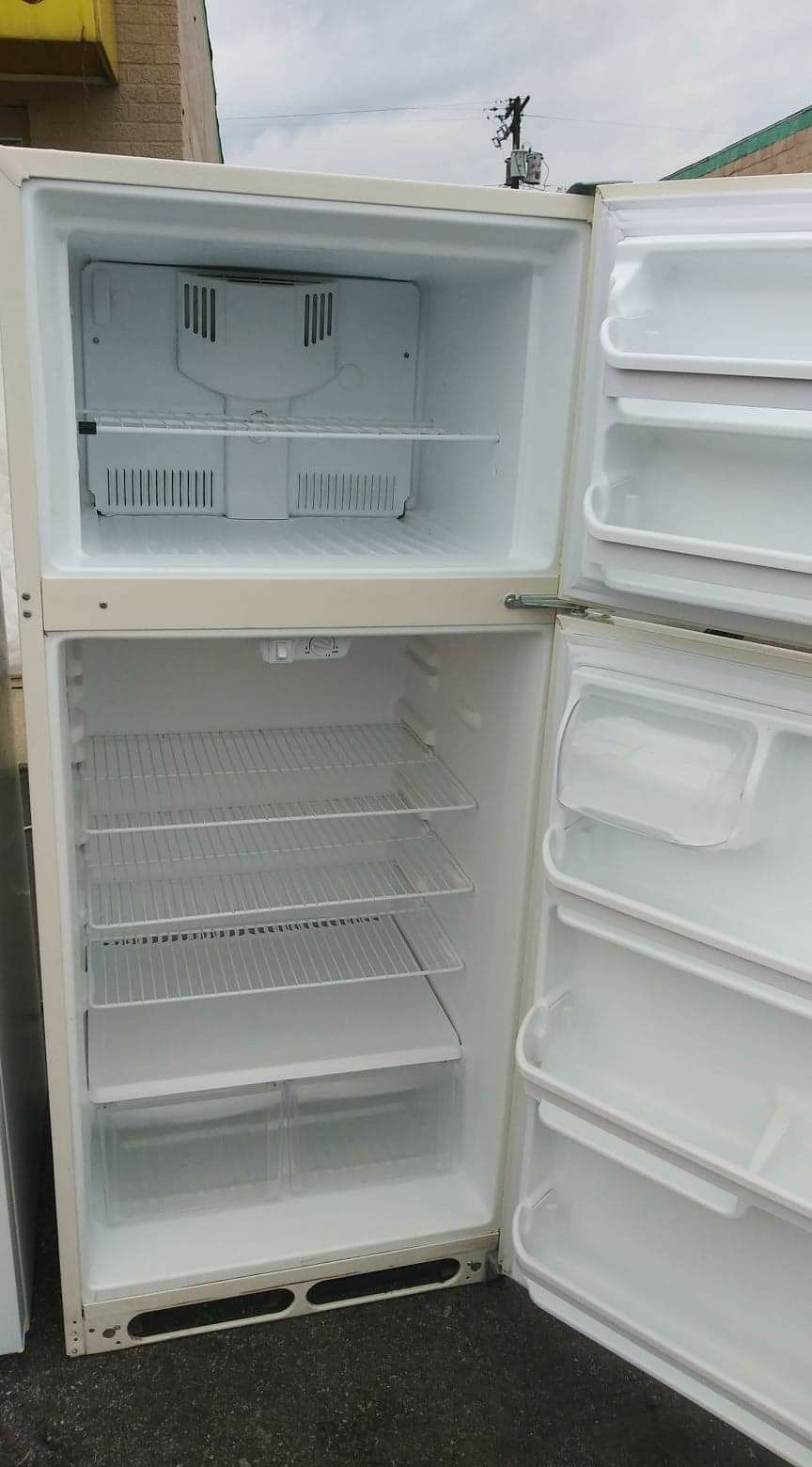 Nice refrigerators with warranty. 0 Take home layaway. Ulohos ALL4U