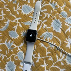 Apple Watch Series 7 41mm