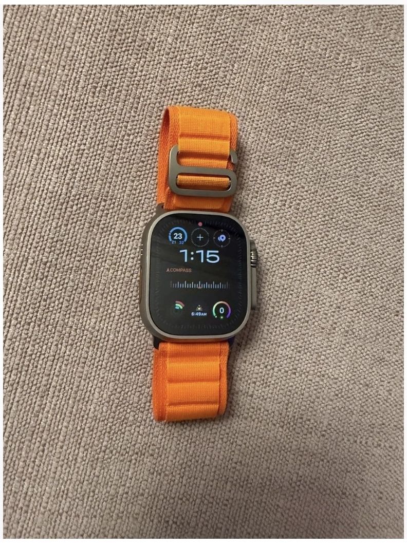 Apple Watch Ultra 1 49mm Titanium Case with Orange