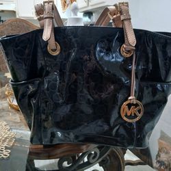 Michael Kors bag