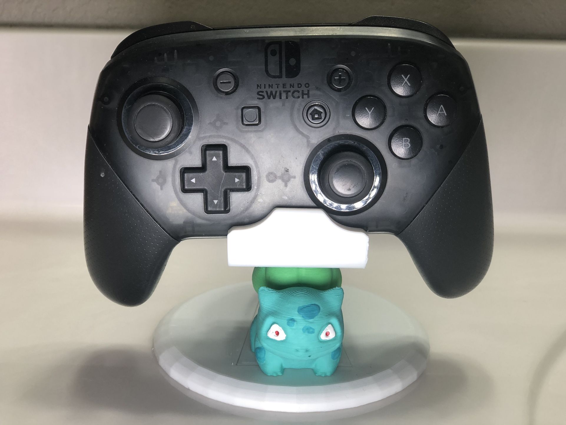 Ivysaur Pokémon Nintendo Switch Controller Stand
