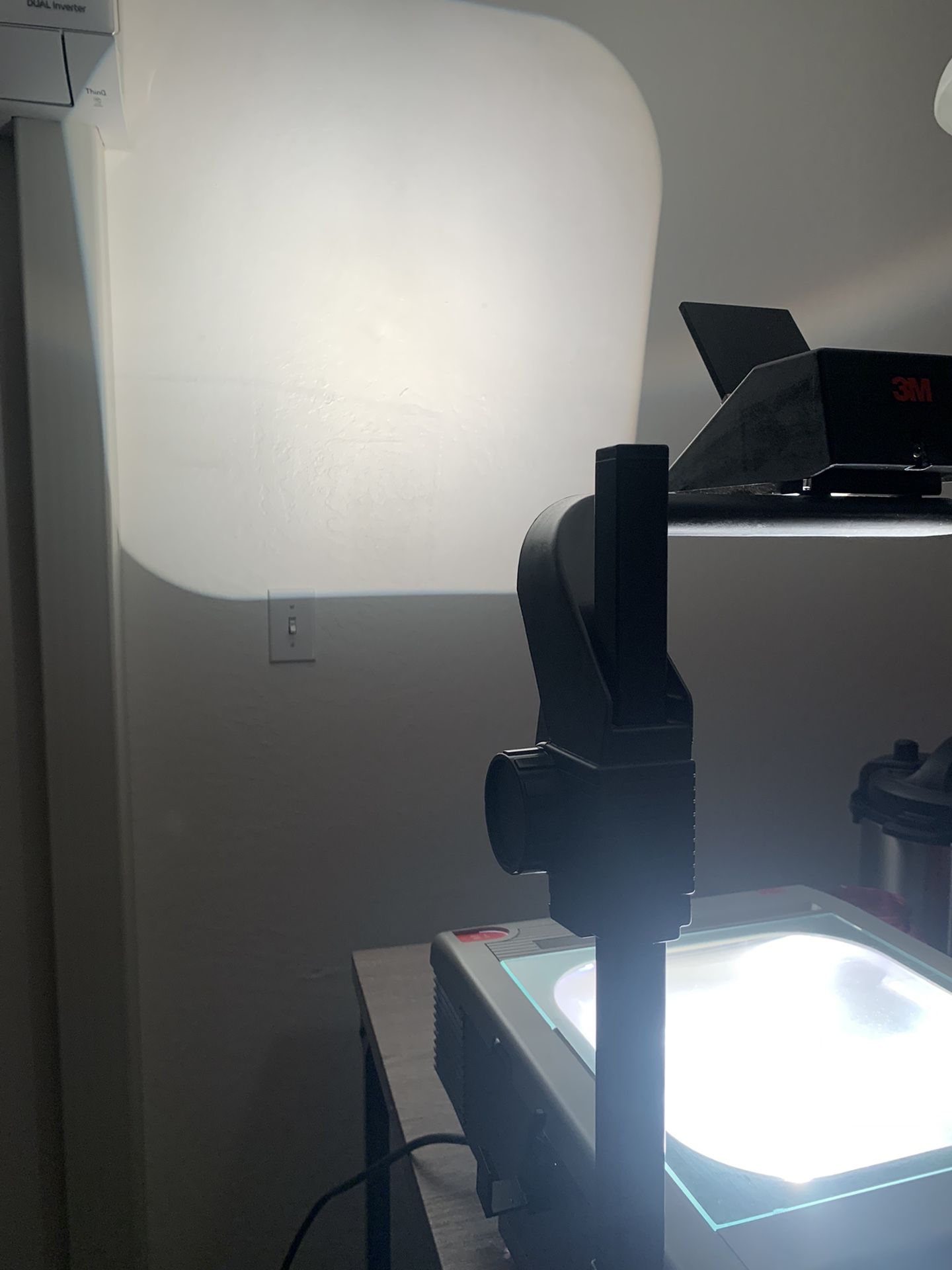 3M Overhead Projector