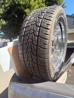 22” rims -  6 lug, with low miles on tires