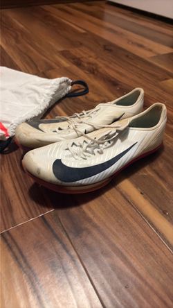 Women’s Nike fly weave track spikes