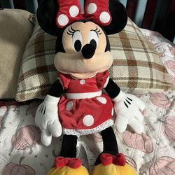 Disney Collection Red Mickey and Friends Minnie Mouse Stuffed Animal 