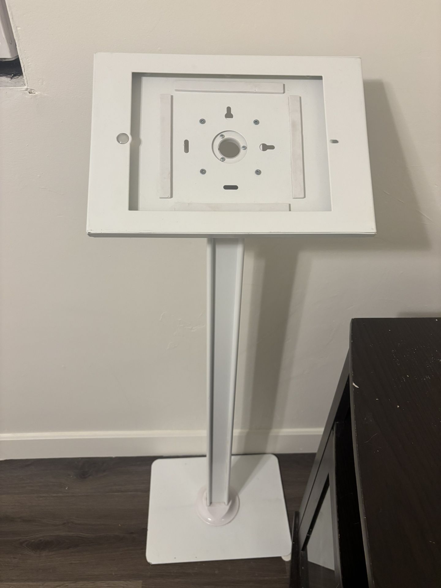 Ipad stand