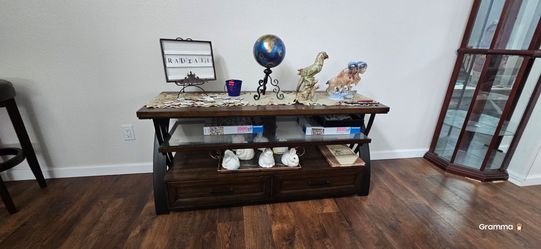 TV stand