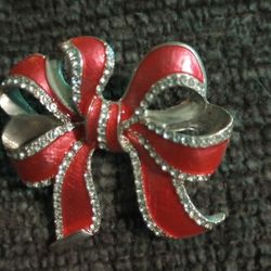 Vintage Holiday Brooch 