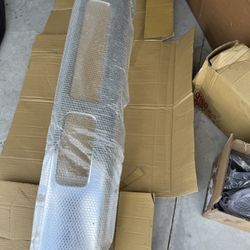 Brand New Chrome front bumper for Ford F250 F350 fits 2005 to 2007
