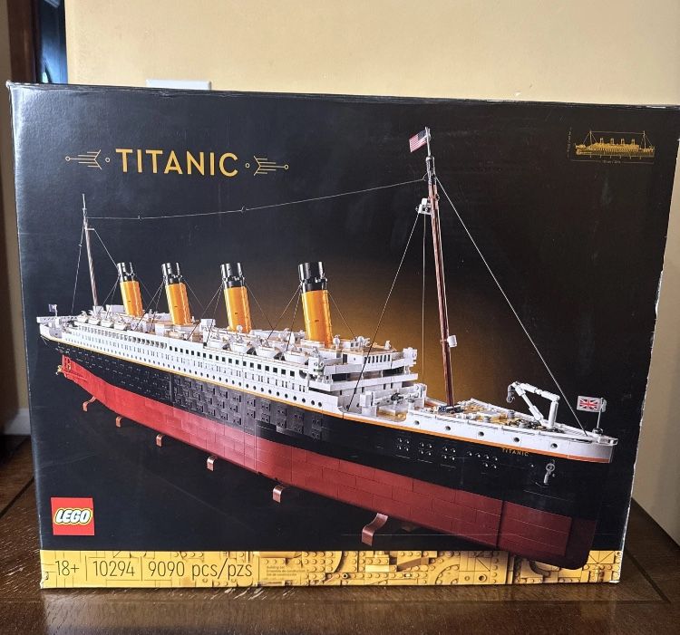 Icons titanic Building Kit (toy)