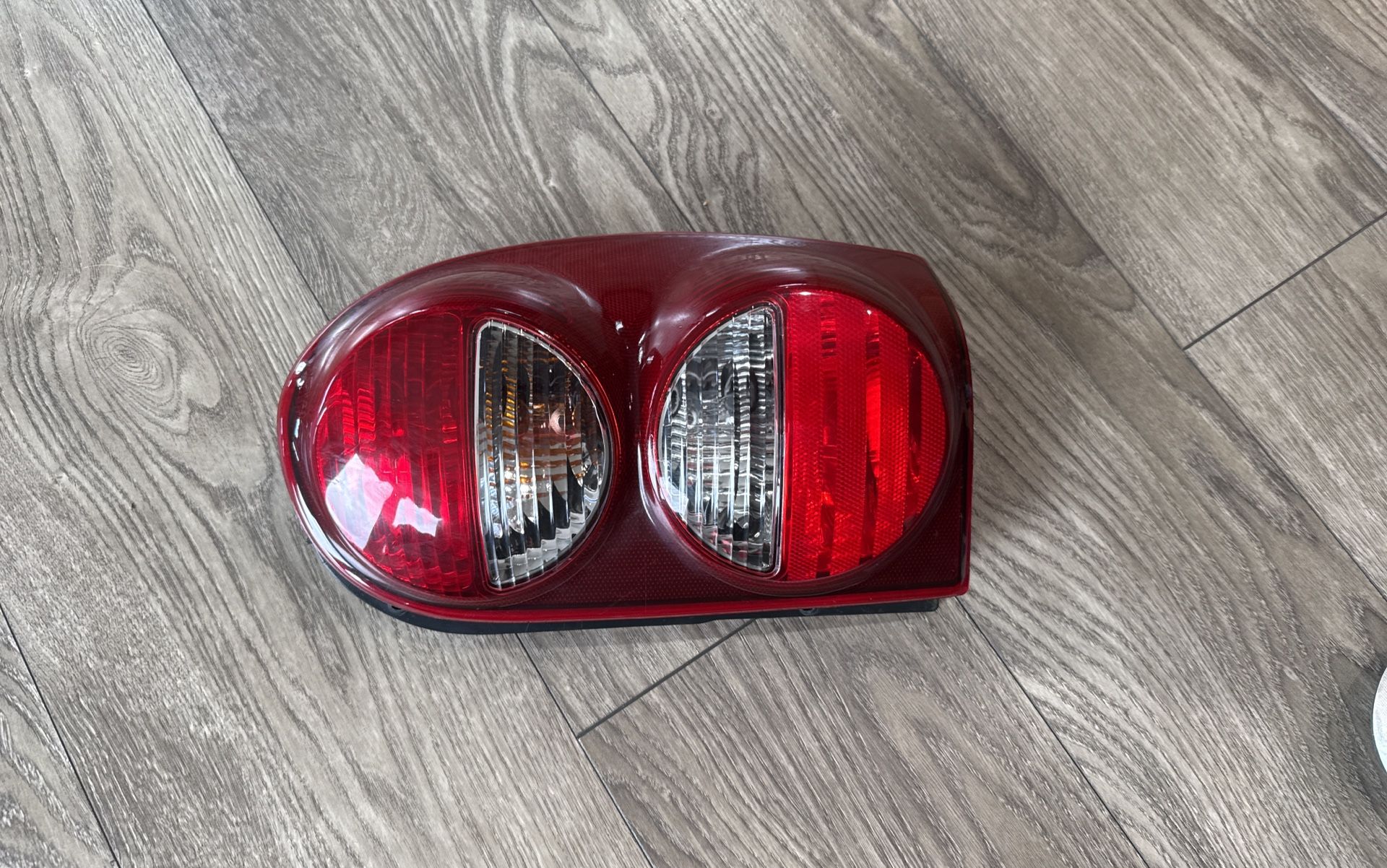Tail Light For Jeep Liberty 2007