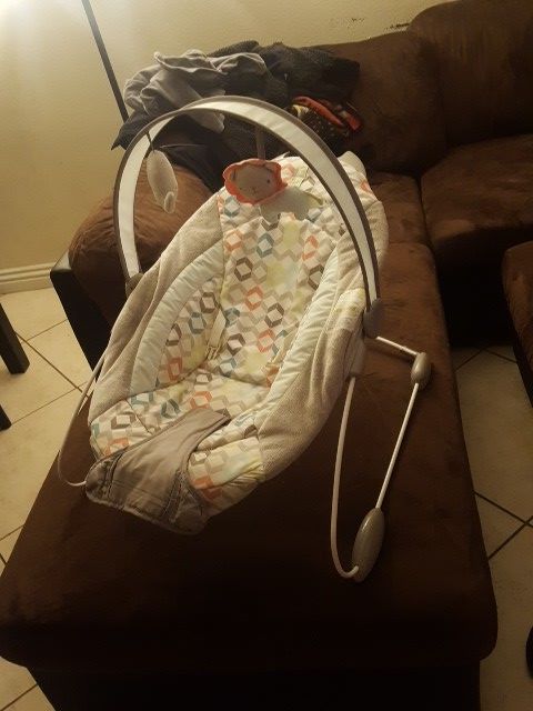 Ingenuity baby bouncer