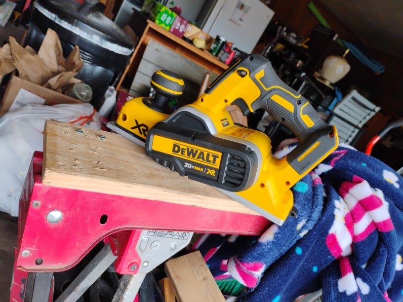 Dewalt20volt Plainer ...,....New