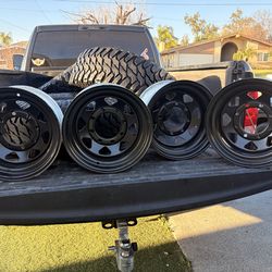 Steel rims 8 lug 15 in rim