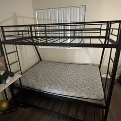 Bunk Beds Plus Extra Bottom Trusell