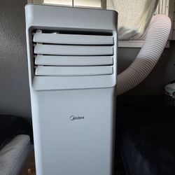 Air Conditioner  (midea)
