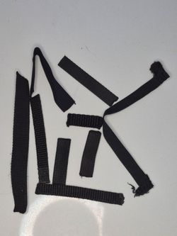 1/2" Nylon Lot Length 31 3/4" Total Different Lengths/ Thickness