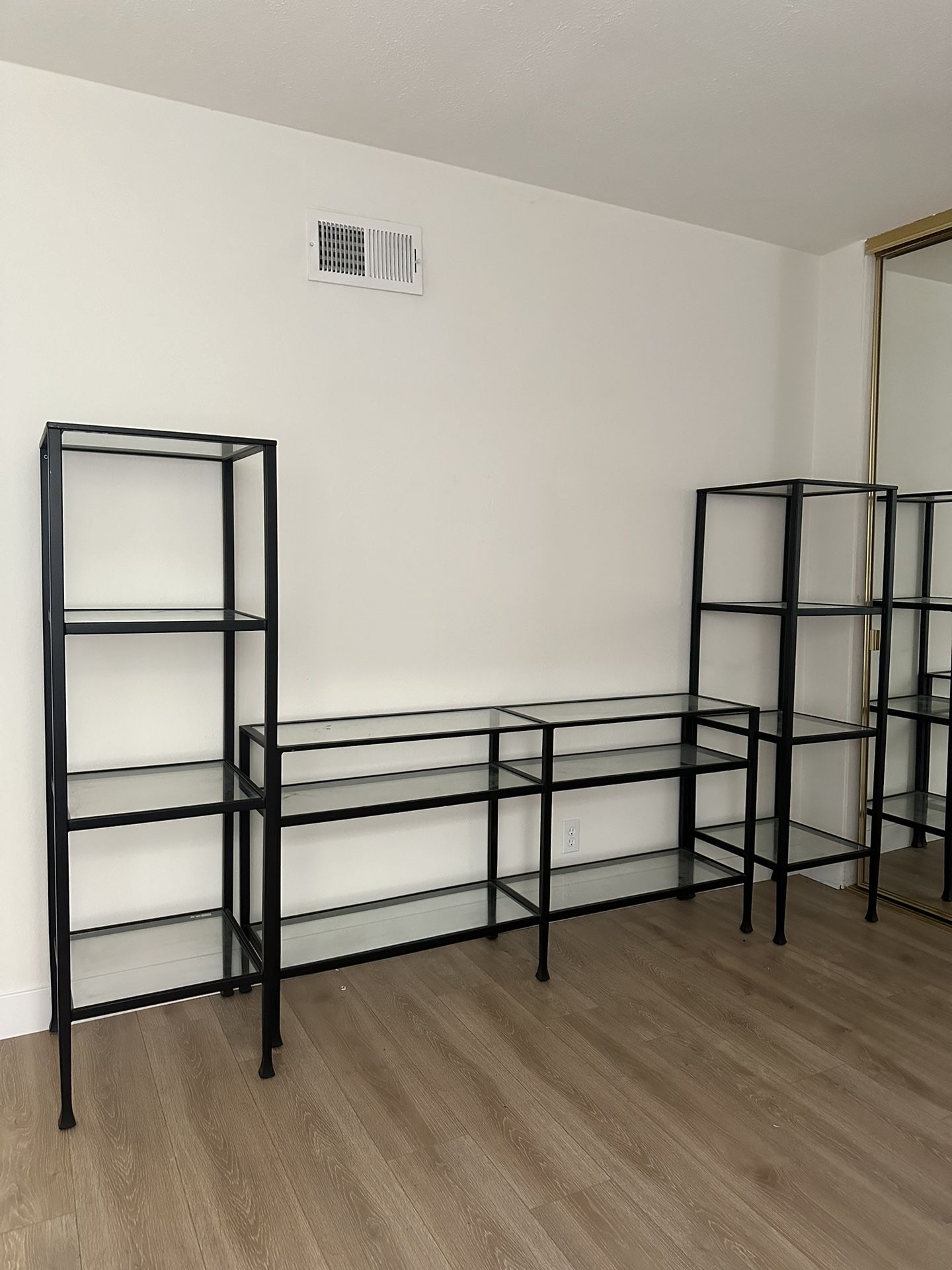 Pottery Barn Tanner Media Set
