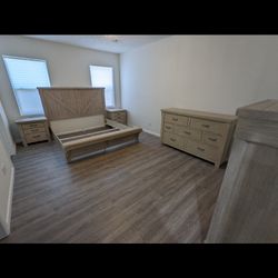 Rustic Modern Queen Bedroom Set – 5-Piece Collection + Mattress