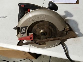 12 amp Skilsaw